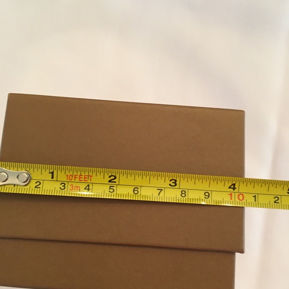 COPY - Burberry Box Bundle - 3 Boxes - 1 LG & 2 SM - Picture 7 of 10